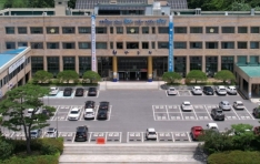 û�籺, ����ȭ�� ��û������ǰ�ǡ����� �ýú� ����